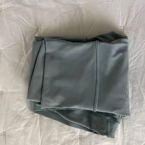 Lululemon workout leggings